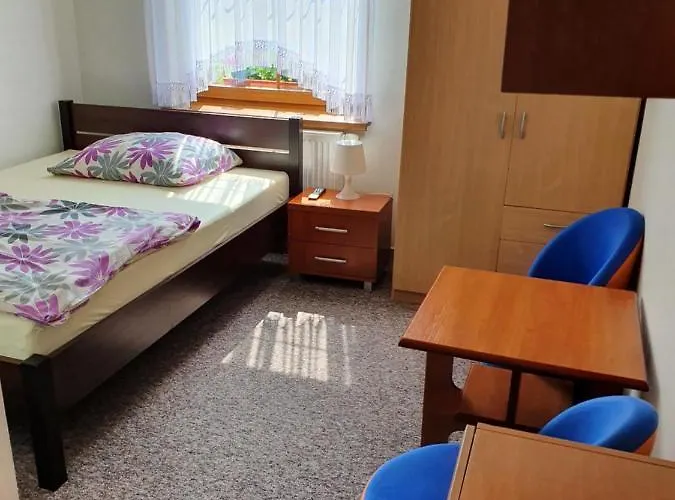 Asterix,obelix I Goscinne ホリデーパーク ビチェ